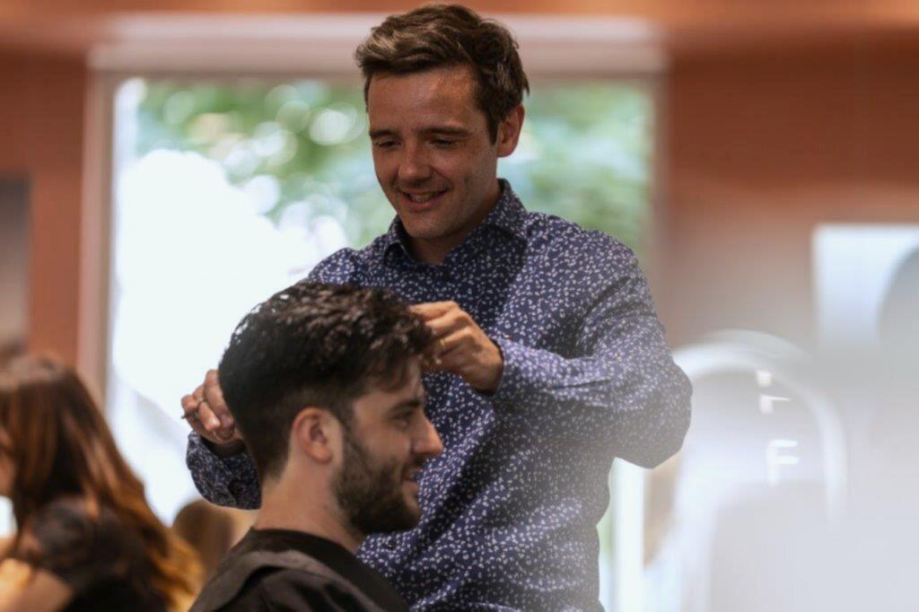 Prestation 4 salon de coiffure René Furterer